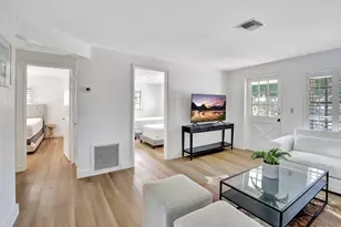 3019 N 57th Dr, Hollywood, FL 33021 - Photo 6