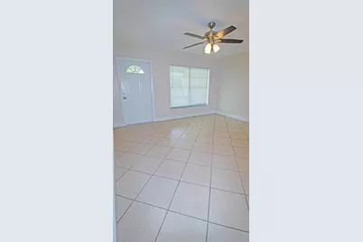 8755 SE Hobe Ridge Avenue, Hobe Sound, FL 33455 - Photo 6