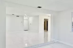 841 NE 51st St, Pompano Beach, FL 33064 - Photo 8