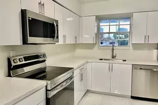 841 NE 51st St, Pompano Beach, FL 33064 - Photo 12