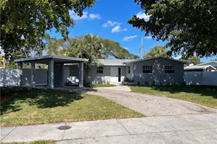 841 NE 51st St, Pompano Beach, FL 33064 - Photo 22