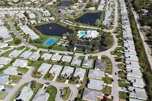 667 Ponytail Ln, Fort Pierce, FL 34982 - Photo 14