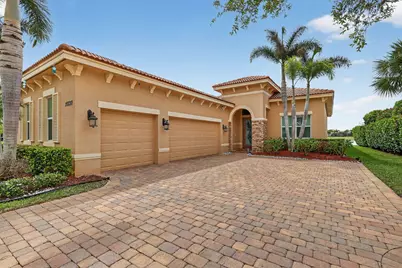 10730 SW Visconti Way, Port Saint Lucie, FL 34986 - Photo 4
