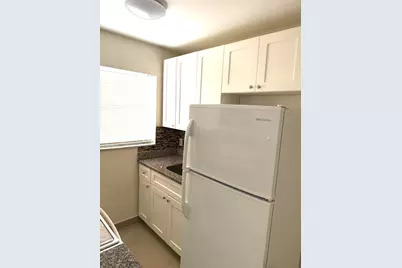 1111 N Federal Highway #4, Lake Worth Beach, FL 33460 - Photo 2