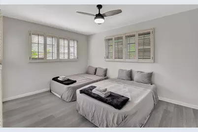 410 NW Spanish River Blvd, Boca Raton, FL 33431 - Photo 14