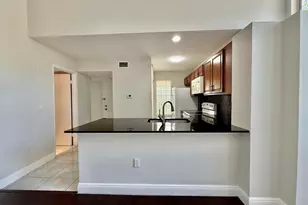 4807 Via Palm Lakes, West Palm Beach, FL 33417 - Photo 4