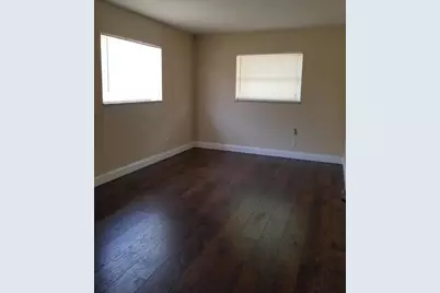 190 NE 40th Street #190-196, Oakland Park, FL 33334 - Photo 4