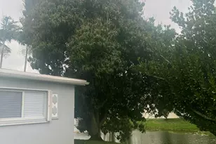 4680 NW 39th St, Lauderdale Lakes, FL 33319 - Photo 12