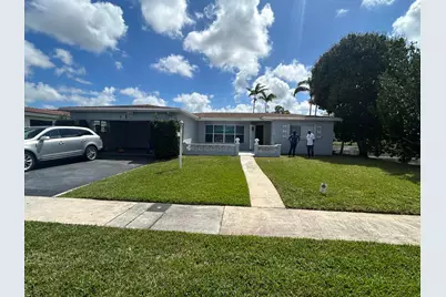4680 NW 39th Street, Lauderdale Lakes, FL 33319 - Photo 6
