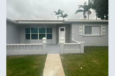 4680 NW 39th Street, Lauderdale Lakes, FL 33319 - Photo 30