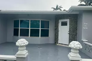 4680 NW 39th St, Lauderdale Lakes, FL 33319 - Photo 2