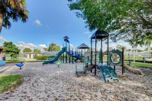 229 Walton-Heath Dr, Atlantis, FL 33462 - Photo 58