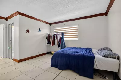 6171 NW 170th Lane, Hialeah, FL 33015 - Photo 18