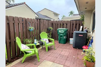 6171 NW 170th Lane, Hialeah, FL 33015 - Photo 30