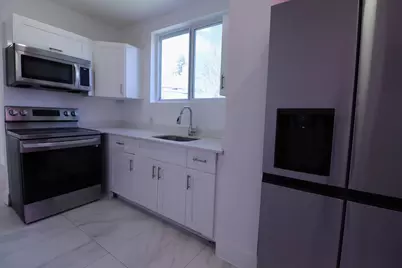 3025 NW 8th Avenue, Miami, FL 33127 - Photo 4