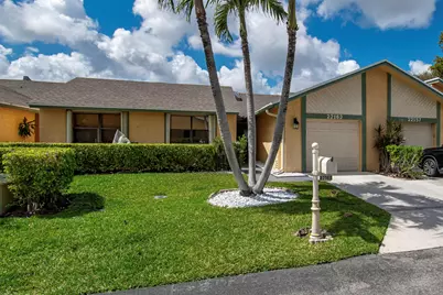 22163 Thomas Terrace, Boca Raton, FL 33433 - Photo 2
