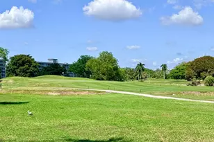 2651 S Palm Aire Dr, Pompano Beach, FL 33069 - Photo 26