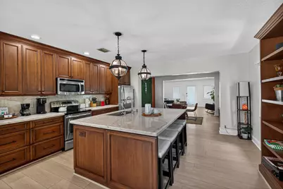510 NE 8th Avenue, Fort Lauderdale, FL 33301 - Photo 24