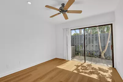 100 Sparrow Drive #20, Royal Palm Beach, FL 33411 - Photo 14