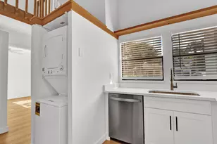 100 Sparrow Dr, Royal Palm Beach, FL 33411 - Photo 12