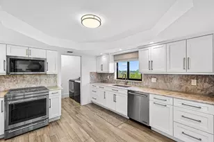 900 NE Spanish River Blvd, Boca Raton, FL 33431 - Photo 20