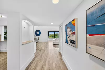 900 NE Spanish River Boulevard #7e, Boca Raton, FL 33431 - Photo 6