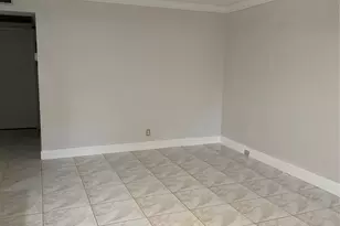 321 Newport V, Deerfield Beach, FL 33442 - Photo 8