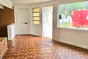 2325 Johnson St, Hollywood, FL 33020 - Photo 4