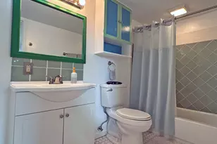 525 NE 27th St, Wilton Manors, FL 33334 - Photo 40
