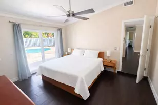 525 NE 27th St, Wilton Manors, FL 33334 - Photo 24