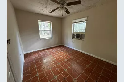 75 NW 84th Street, Miami, FL 33150 - Photo 10