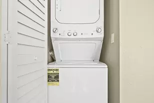 1982 Freeport Ln, Riviera Beach, FL 33404 - Photo 18