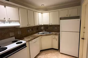 136 NE 19th Ct, Wilton Manors, FL 33305 - Photo 6