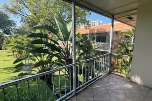 136 NE 19th Ct, Wilton Manors, FL 33305 - Photo 12
