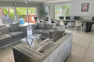 136 NE 19th Ct, Wilton Manors, FL 33305 - Photo 18