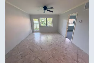 136 NE 19th Court #220f, Wilton Manors, FL 33305 - Photo 4