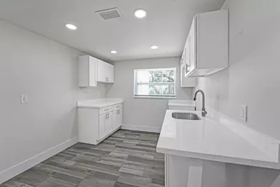 8229 NW 1st Place, Miami, FL 33150 - Photo 6