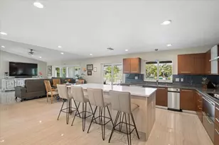 1078 NW 96th Ave, Plantation, FL 33322 - Photo 14