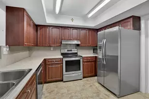 1060 NW 4th St, Boca Raton, FL 33486 - Photo 4