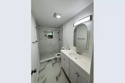 9431 Sun Court #9435, West Palm Beach, FL 33403 - Photo 2