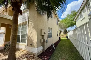 2401 NW 139th Ave, Sunrise, FL 33323 - Photo 6