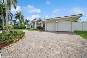 746 SW 2nd St, Boca Raton, FL 33486 - Photo 2