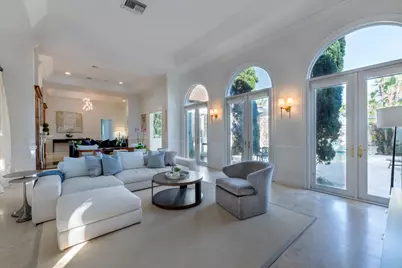 2258 E Ibis Isle Rd Road E, Palm Beach, FL 33480 - Photo 8
