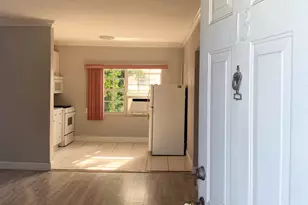 555 SW 16th Ave, Miami, FL 33135 - Photo 1