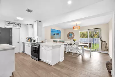 731 W Ilex Drive, West Palm Beach, FL 33403 - Photo 12