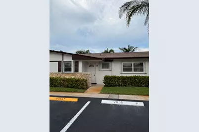 2995 Crosley Drive W #H, West Palm Beach, FL 33415 - Photo 1