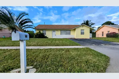 141 NE 17th Court, Boynton Beach, FL 33435 - Photo 1
