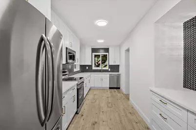 800 SE 13th Court, Deerfield Beach, FL 33441 - Photo 16