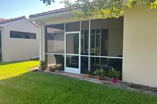 1041 Normandie Way, Vero Beach, FL 32960 - Photo 4