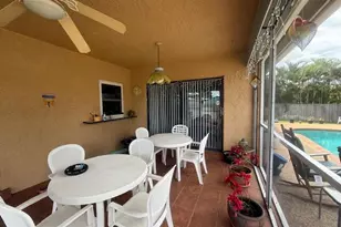 255 Sandpiper Ave, Royal Palm Beach, FL 33411 - Photo 44